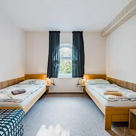Motel Vega Sezimovo Usti Екстер'єр фото