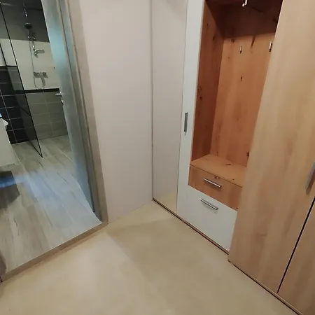 Motel Vega Sezimovo Usti Екстер'єр фото