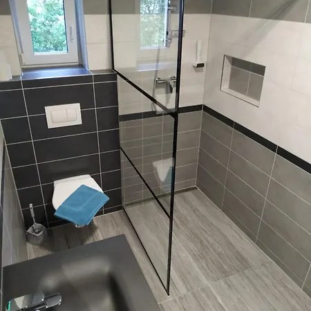 Motel Vega Sezimovo Usti Екстер'єр фото