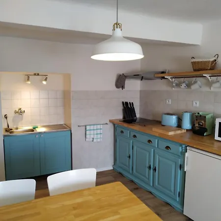 Motel Vega Sezimovo Usti Екстер'єр фото